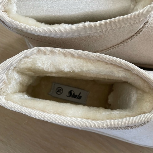 NEW Cozy Ankle Booties - Picture 4 of 4